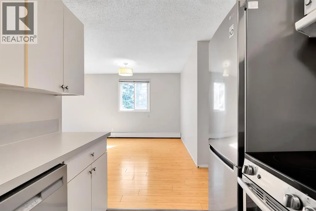 407D, 5601 Dalton Drive NW