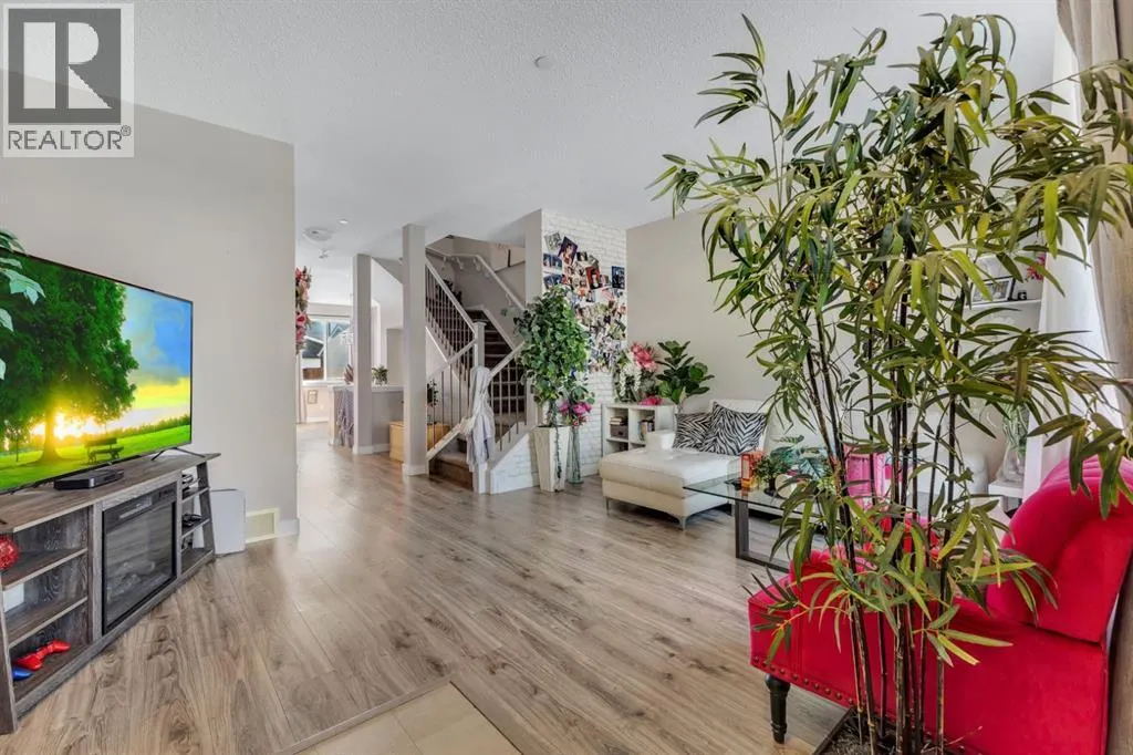 117 Howse Lane NE