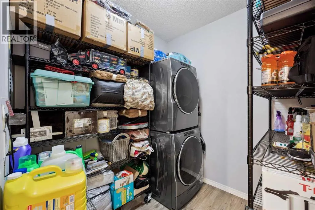 316, 2022 Canyon Meadows Drive SE