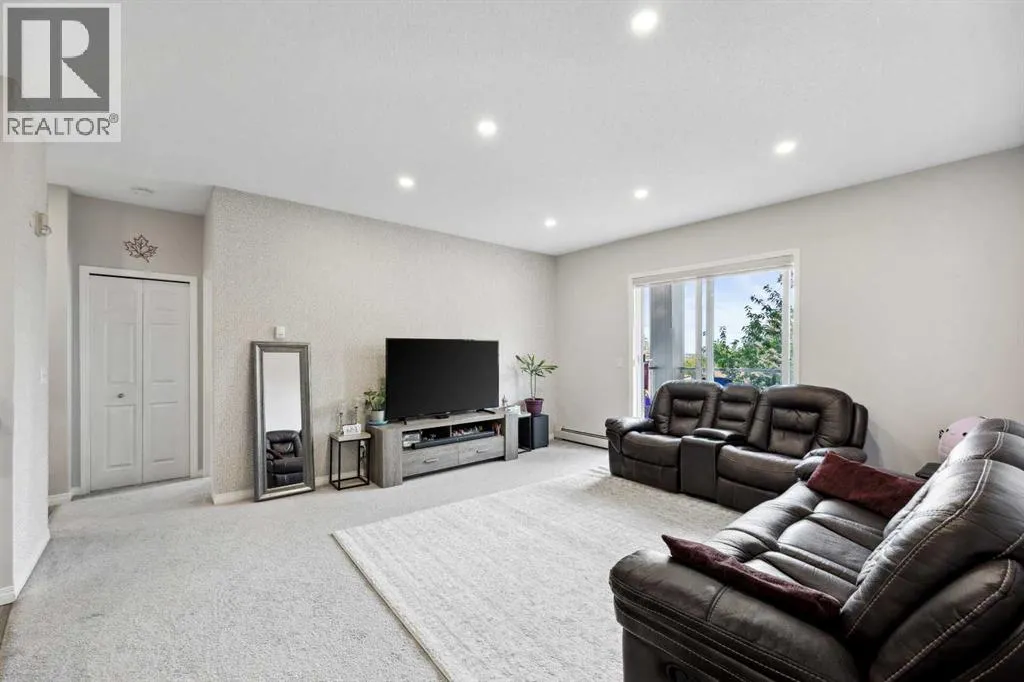 316, 2022 Canyon Meadows Drive SE