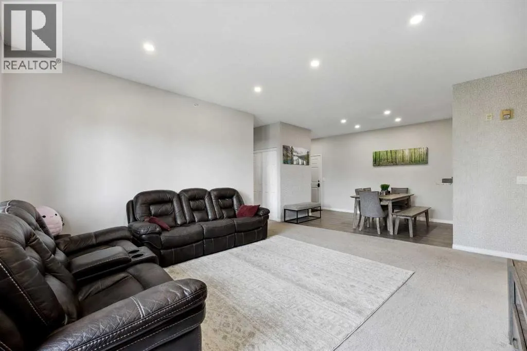 316, 2022 Canyon Meadows Drive SE