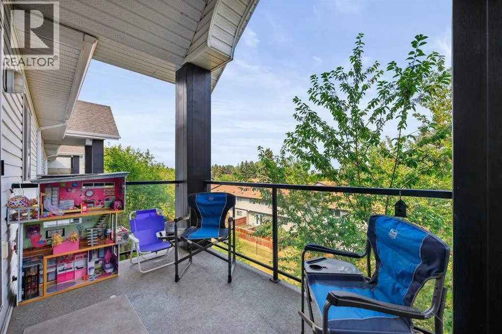 316, 2022 Canyon Meadows Drive SE