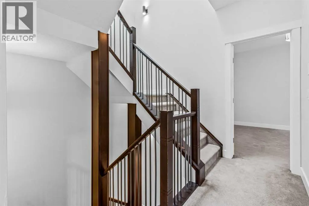 1402 29 Street SW