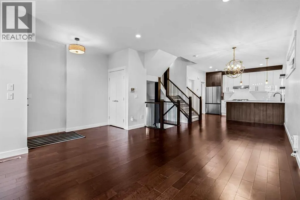 1402 29 Street SW