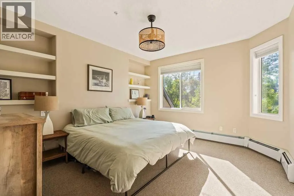 204, 2419 Erlton Road SW