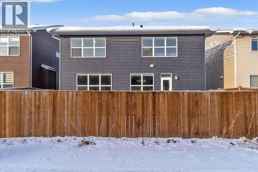 130 Red Sky Crescent NE