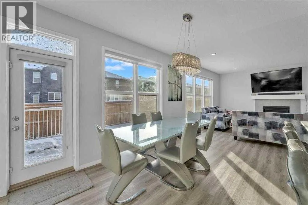 130 Red Sky Crescent NE