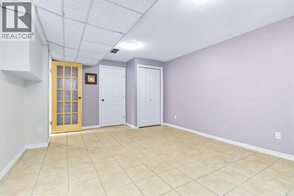 94 Martin Close
