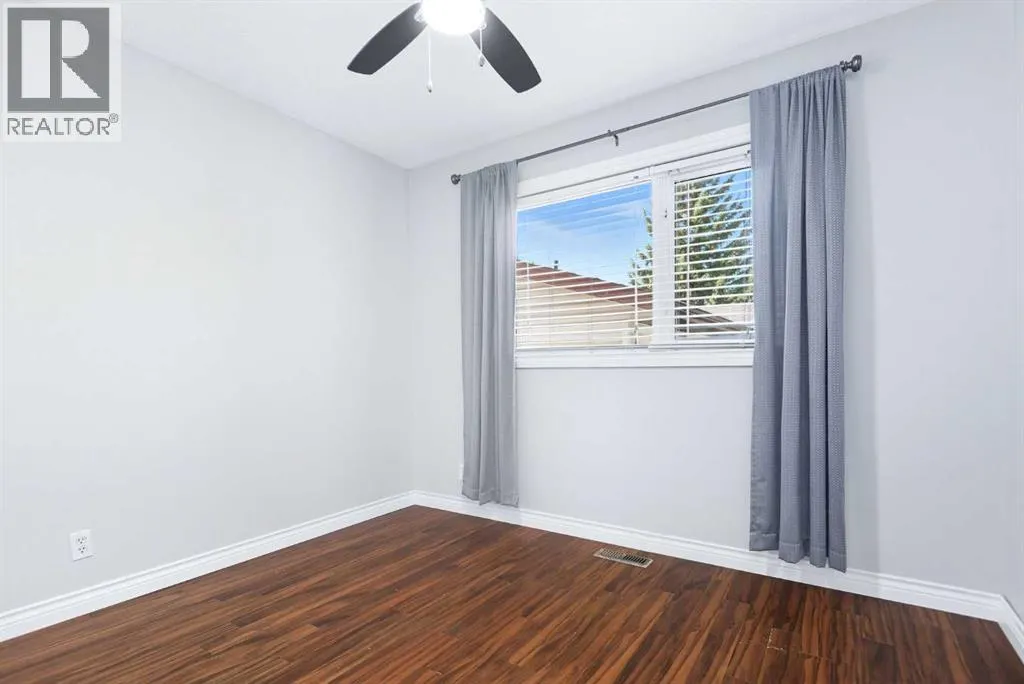 94 Martin Close