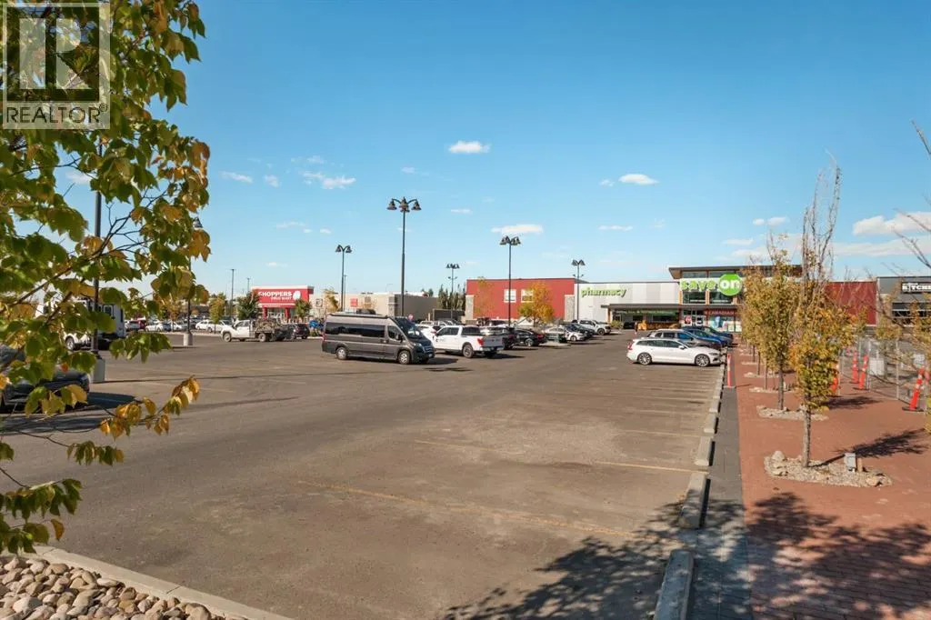 2101, 10 Market Boulevard SE