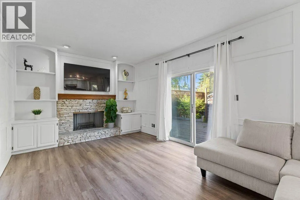 47 Woodmont Way SW