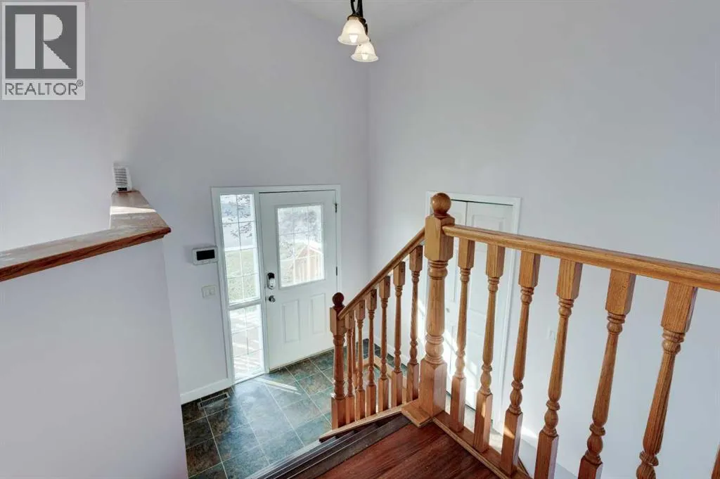 35 Coventry Road NE