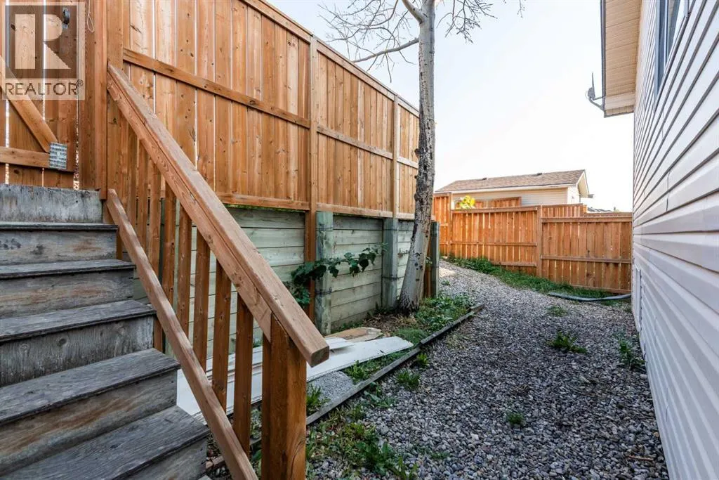 35 Coventry Road NE