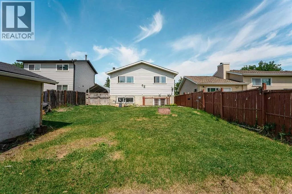 123 Castleglen Road NE