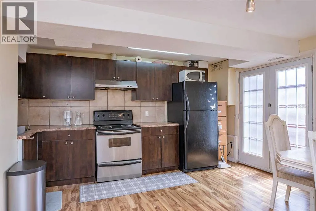 123 Castleglen Road NE