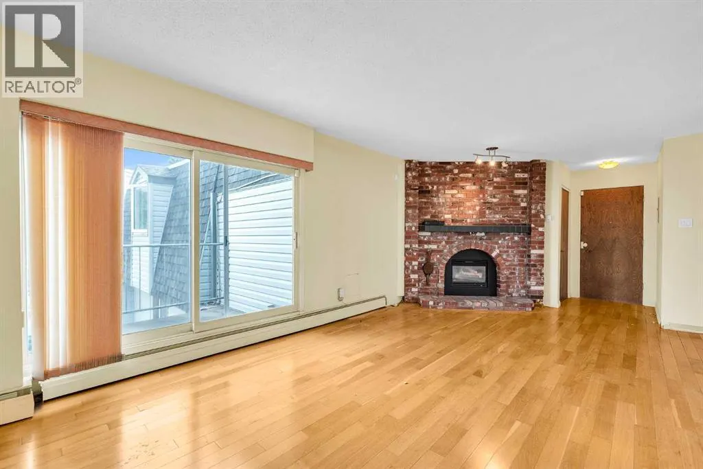 301, 508 Cedar Crescent SW