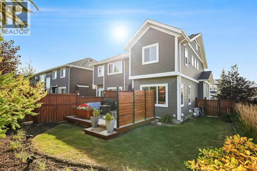 590 River Heights Crescent