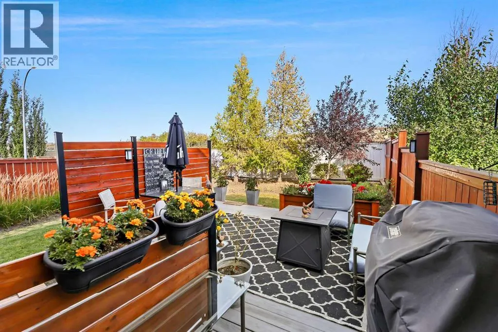 590 River Heights Crescent