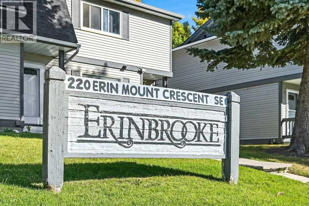 4, 220 Erin Mount Crescent SE