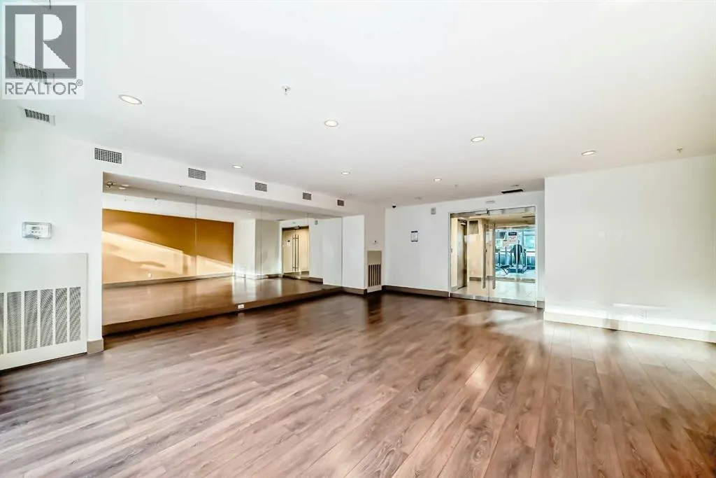 423, 619 Confluence Way SE