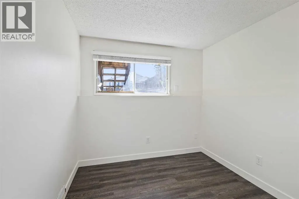 49 Castlebrook Way NE