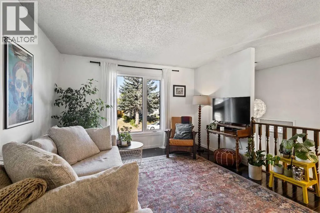49 Castlebrook Way NE