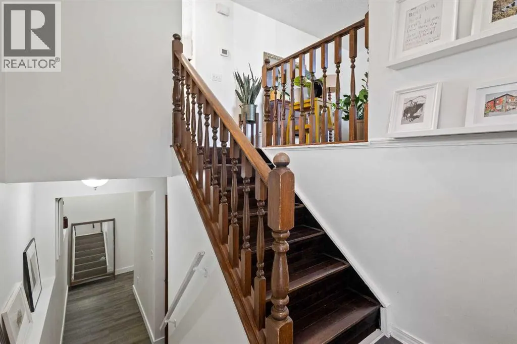 49 Castlebrook Way NE