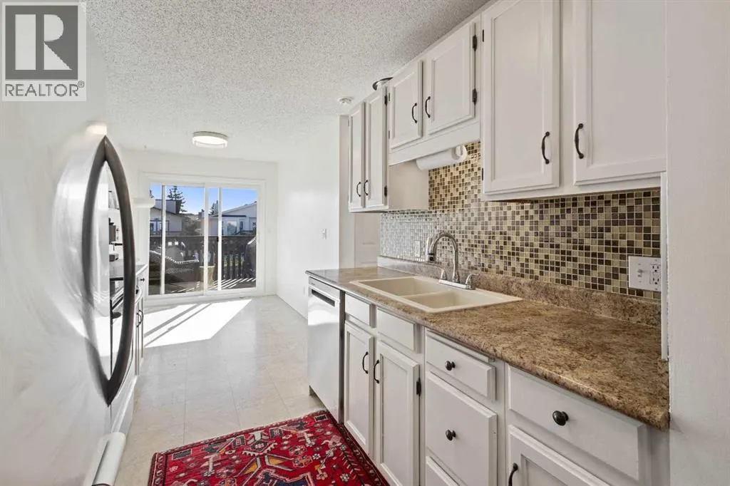 49 Castlebrook Way NE