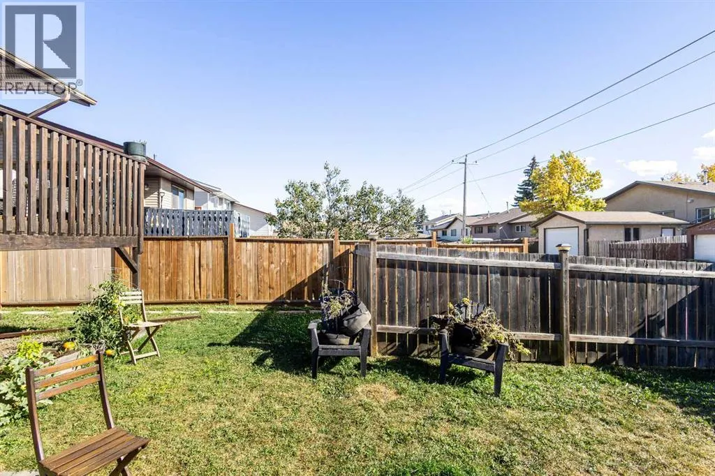 49 Castlebrook Way NE