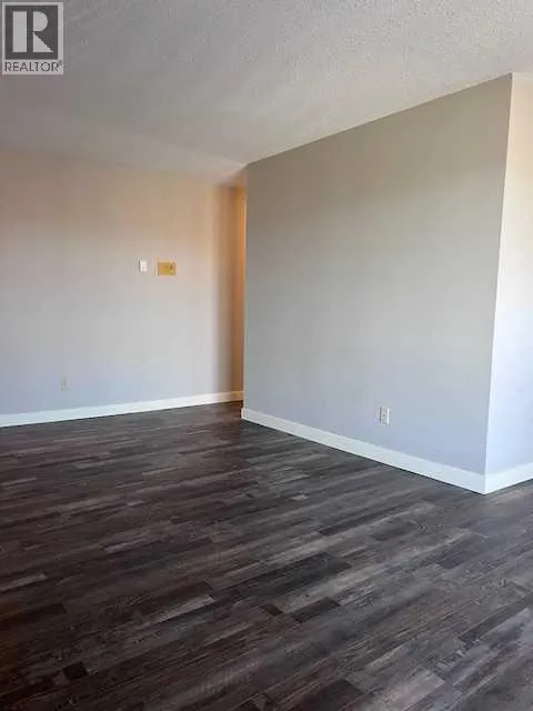 301, 49 Bennett Street