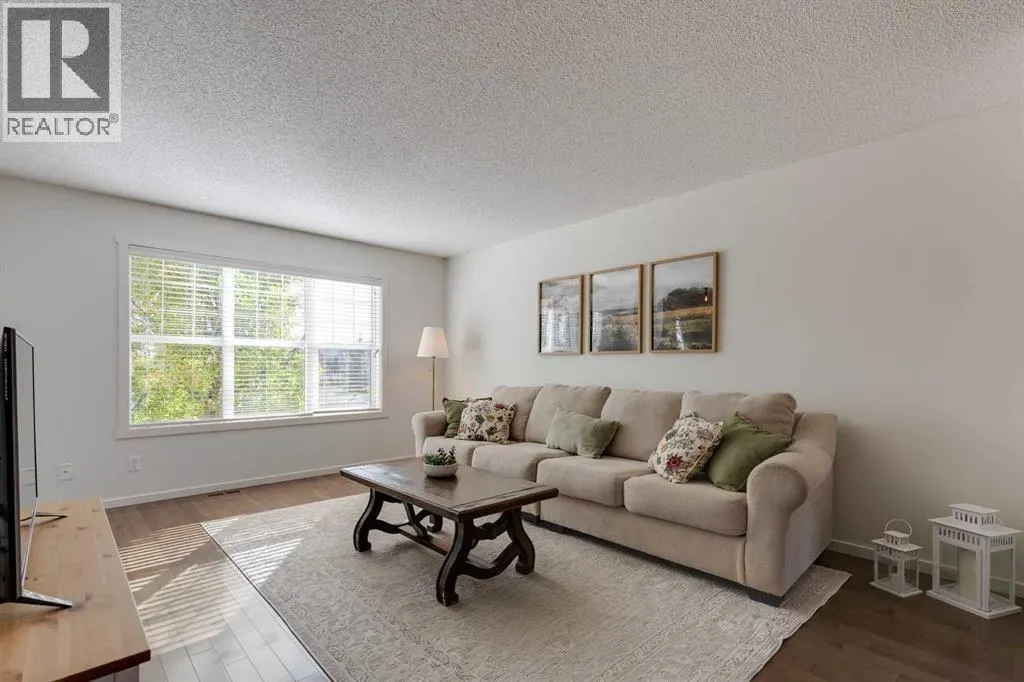 44 Evansborough Common NW