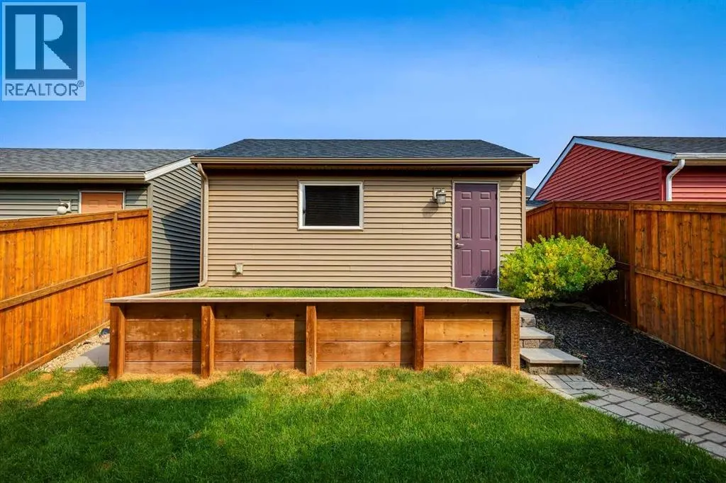 44 Evansborough Common NW