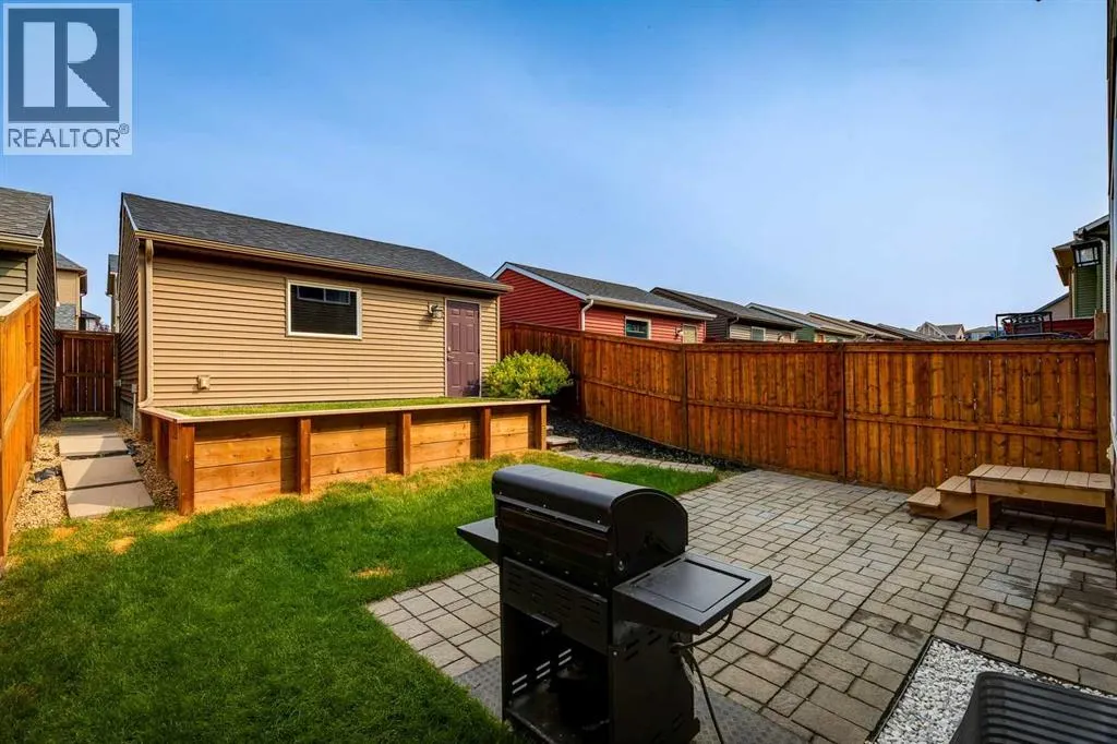 44 Evansborough Common NW