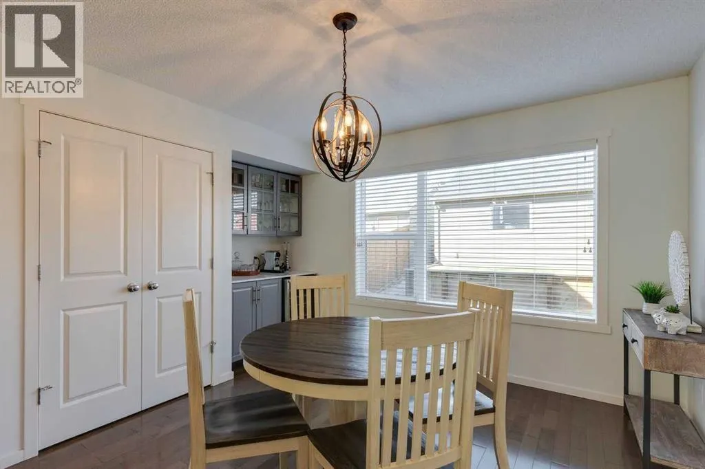 44 Evansborough Common NW