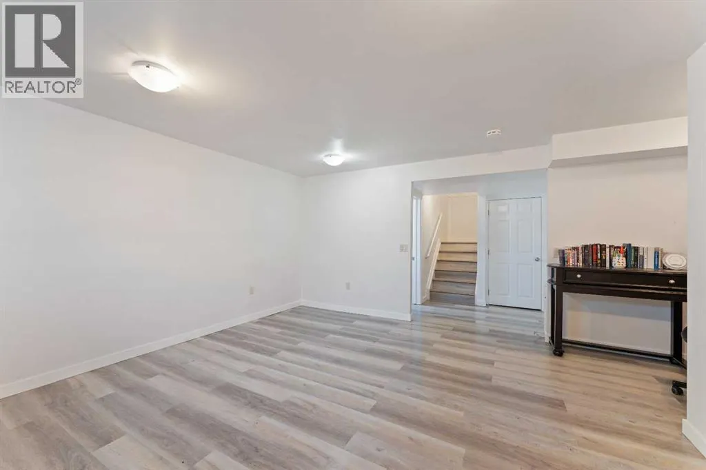 152 Covehaven Terrace NE