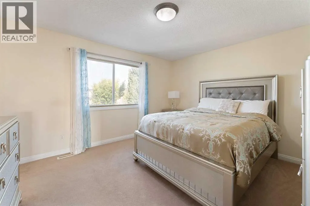 152 Covehaven Terrace NE