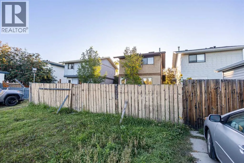 116 Shawmeadows Crescent SW
