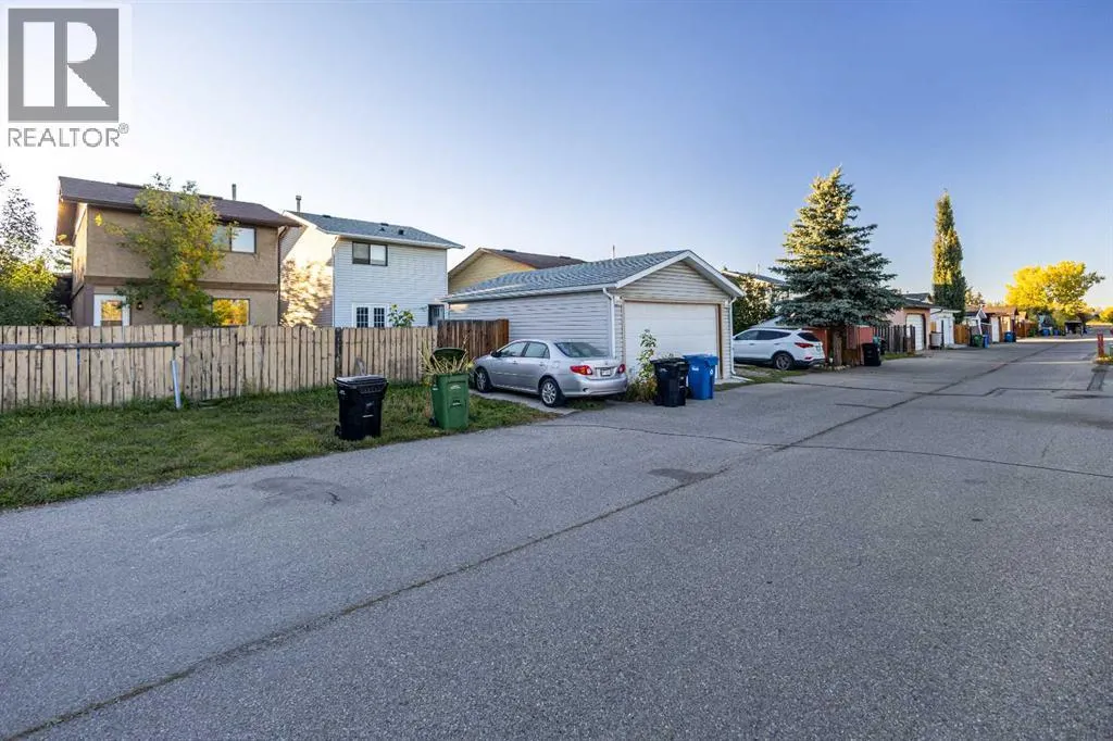 116 Shawmeadows Crescent SW