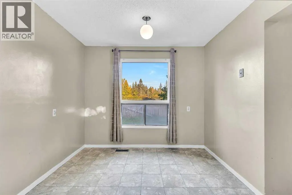 116 Shawmeadows Crescent SW