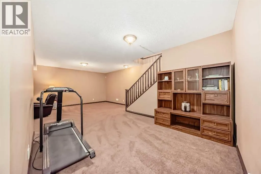 258 Chaparral Valley Terrace SE