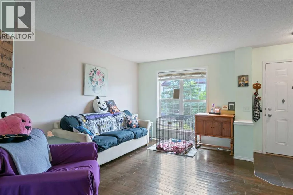 25 Elgin Meadows View SE
