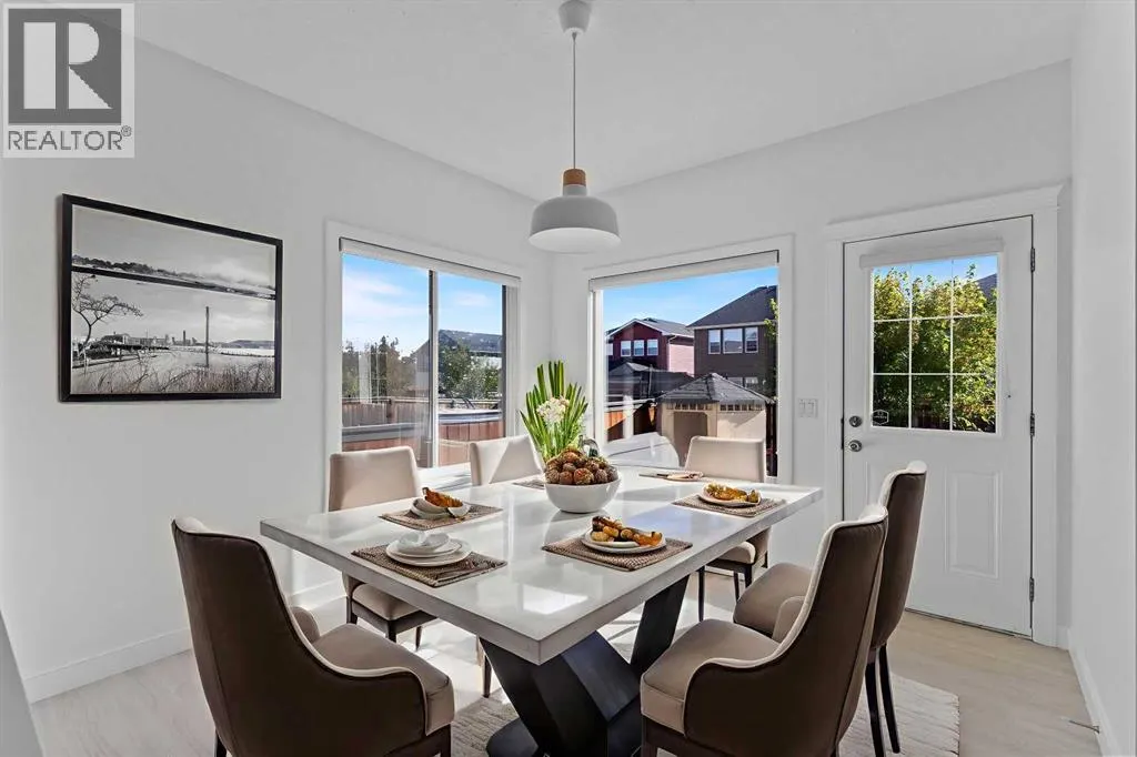363 Evanspark Gardens NW