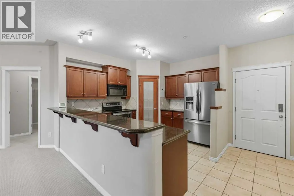 240, 30 Sierra Morena Landing SW