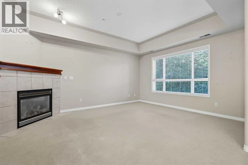 240, 30 Sierra Morena Landing SW