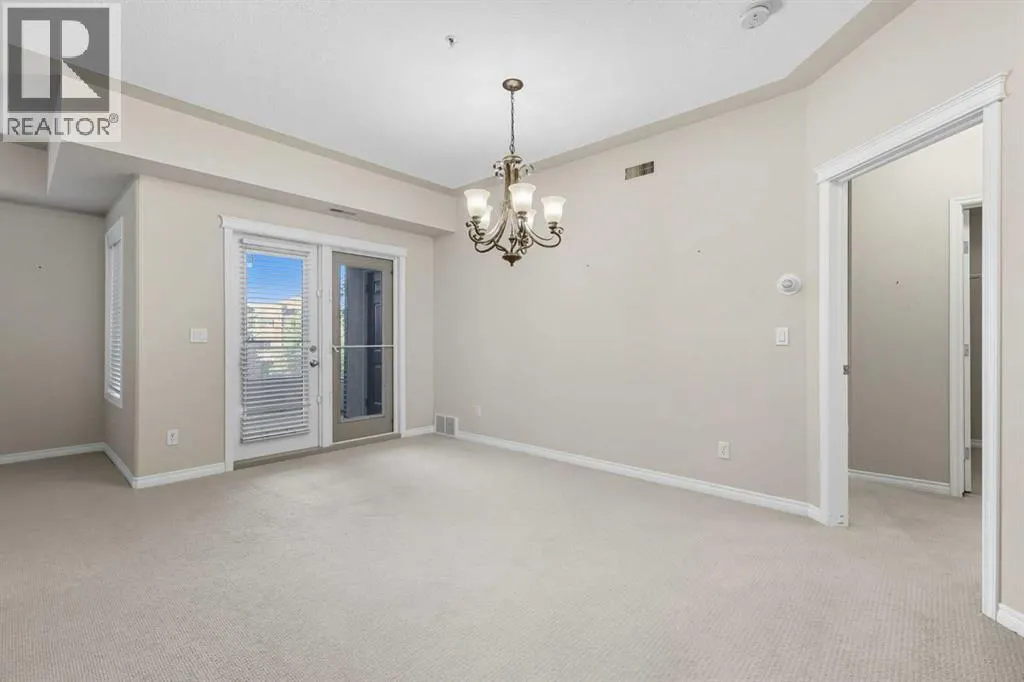 240, 30 Sierra Morena Landing SW