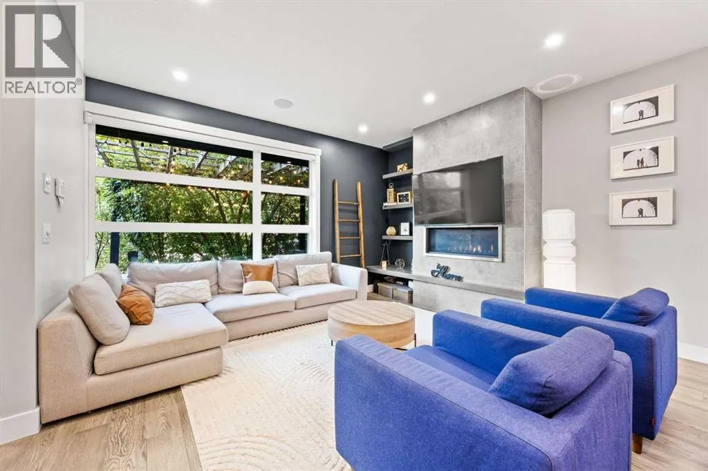 1, 705 Mcdougall Road NE