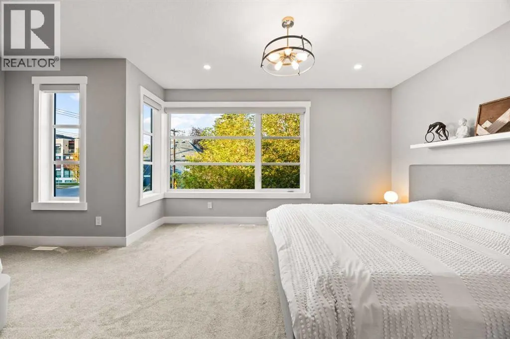 1, 705 Mcdougall Road NE