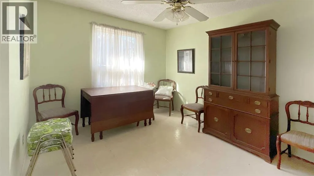 32 Deerfield Drive SE