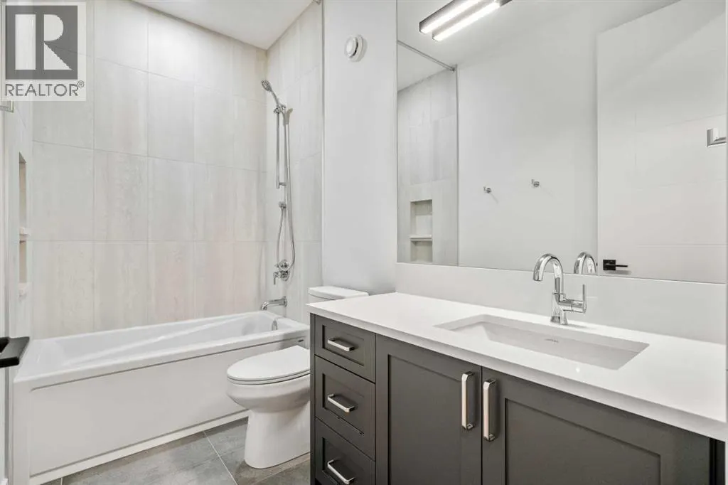 16 Greenwich Heath NW