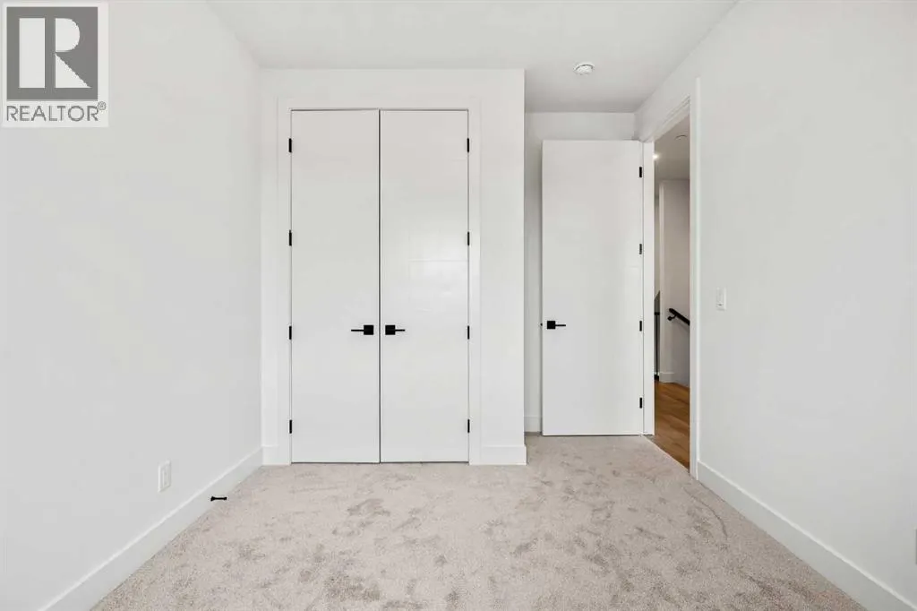 16 Greenwich Heath NW